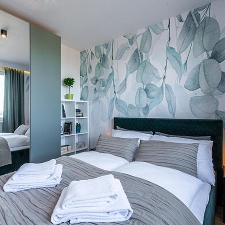 Sea You Apartments - Morskie Opowiesci غدينيا المظهر الخارجي الصورة
